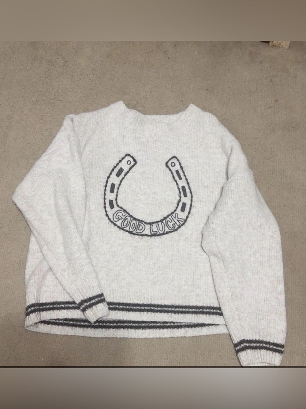 Good Luck Horseshoe Knit Sweater - White
